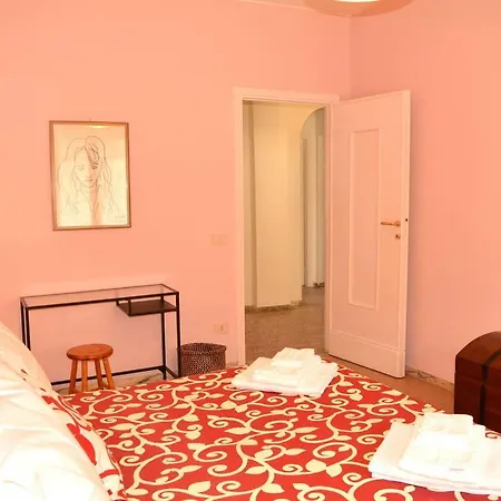 2 Bedroom Flat Centre Apartamento *